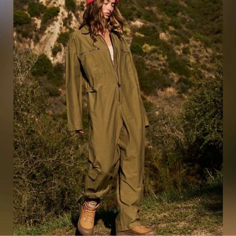 NWOT Free People FP Movement Mesmerize Me Coveralls Utility Jumpsuit Army Green